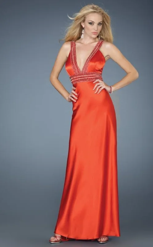 La Femme Gigi - 13580 Halter Plunging Jewel Evening Dress