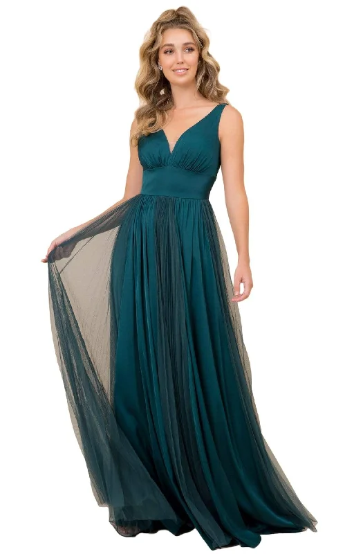 Nox Anabel - Plunging V-Neck Empire A-Line Evening Dress L340 - 1 pc Forest Green In Size 6 Available