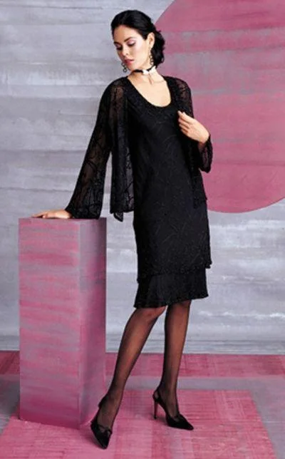 Cameron Blake by Mon Cheri - Knee Length Dress In Black 23620